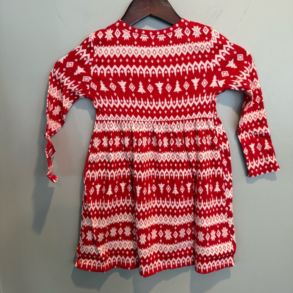 NWT Old Navy Ribbed Christmas/ Snowflake Dress, Girl's 5T - Picture 2 of 8
